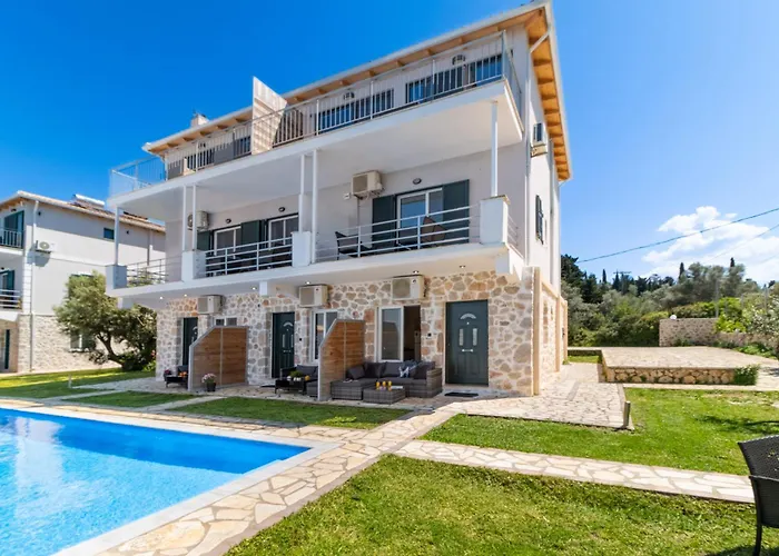 Superior A Appartement Tsoukaládhes