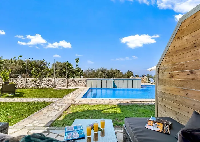 Superior A * Tsoukaládhes